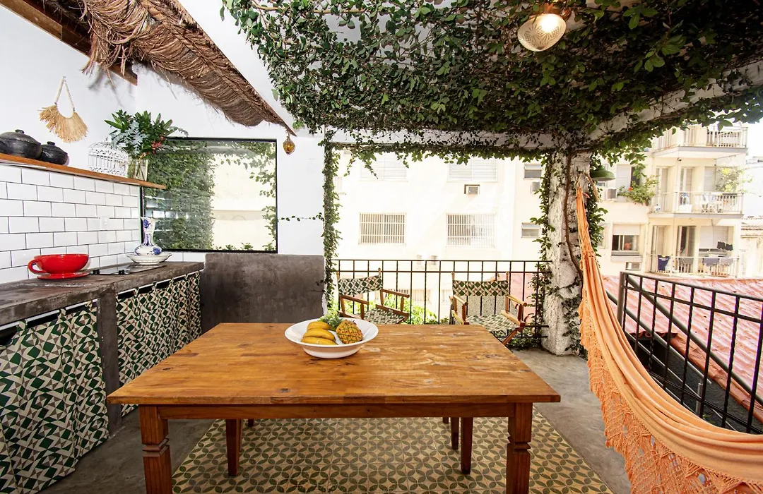 Urca Hotel-1